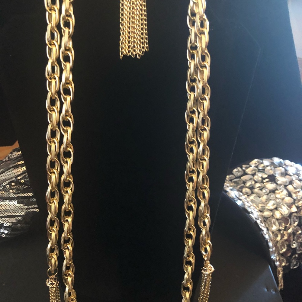 Gold necklace/wraps around neck like a scarf